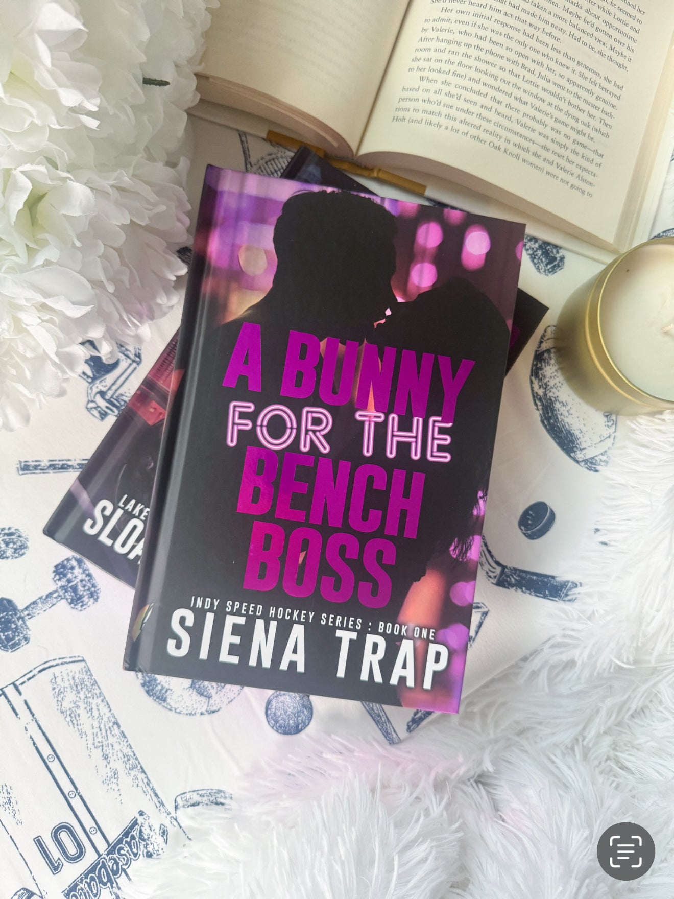 Siena Trap - A Bunny for the Bench Boss